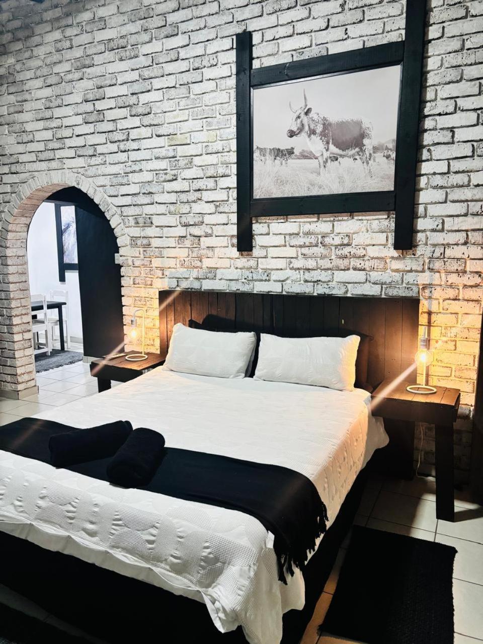 The Wool House & Pablo'S Carolina Hotel Exterior photo